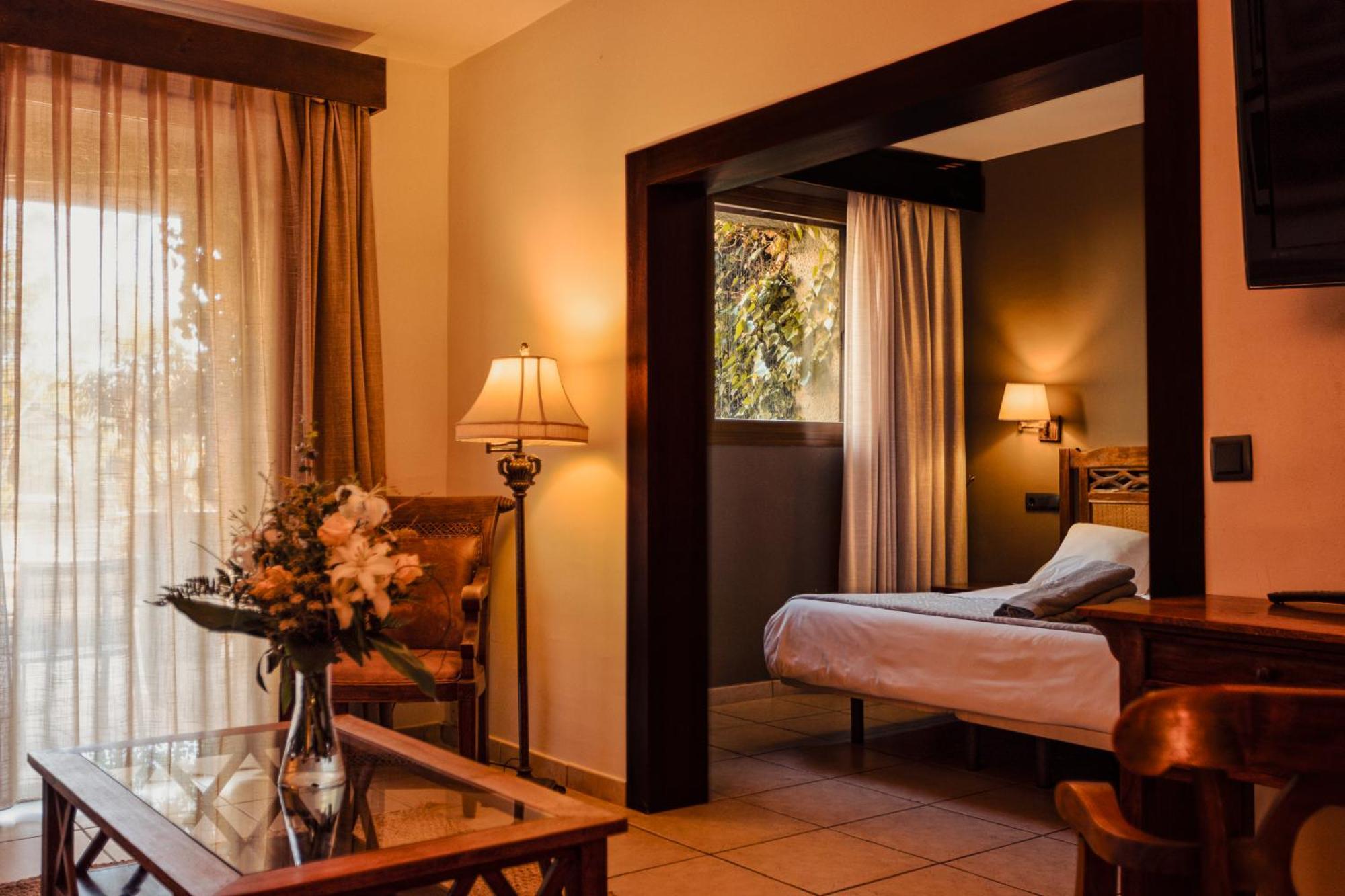 Swiss Moraira Hotel & Spa - Designed For Adults מראה חיצוני תמונה